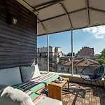 Historic Place With Paid Parking Apartamento