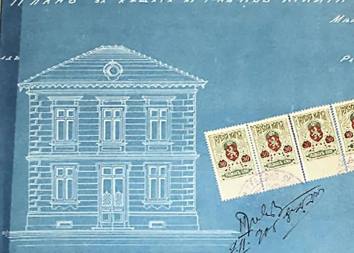 Historic Place With Paid Parking