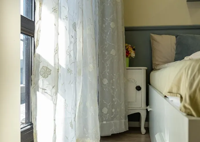 Historic Place With Paid Parking Appartamento Varna