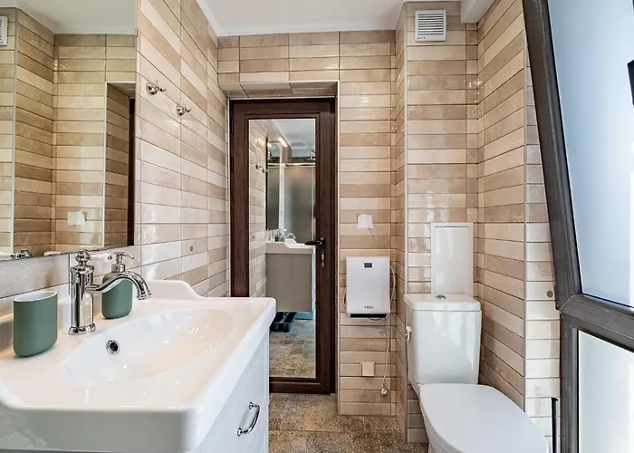 Historic Place With Paid Parking Appartamento Varna